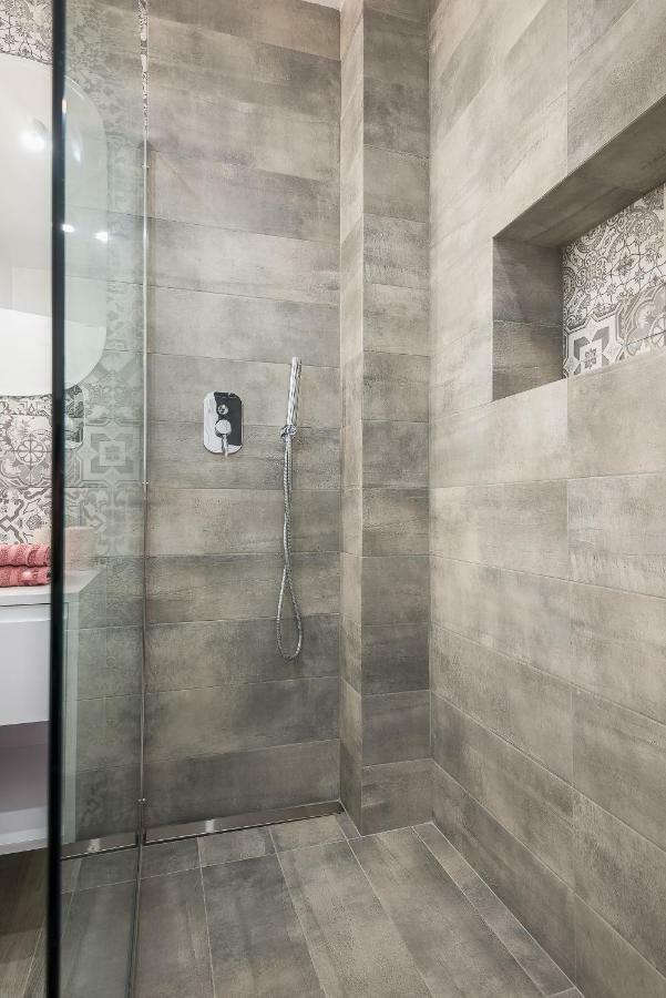 "Sunbow Earth"- Boutique New Apt In Dowtown Athene Buitenkant foto