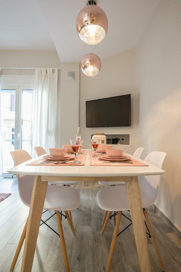 "Sunbow Earth"- Boutique New Apt In Dowtown Athene Buitenkant foto