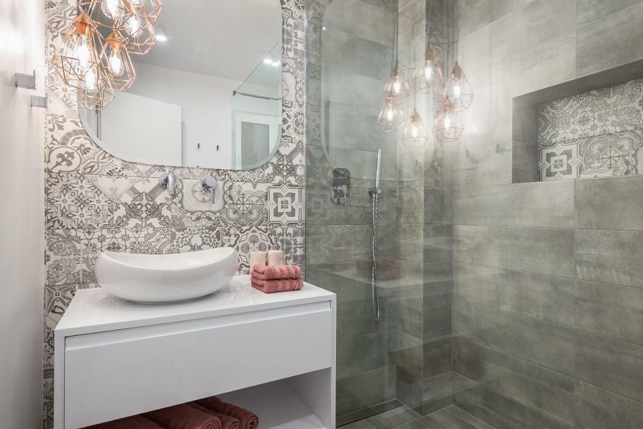 "Sunbow Earth"- Boutique New Apt In Dowtown Athene Buitenkant foto